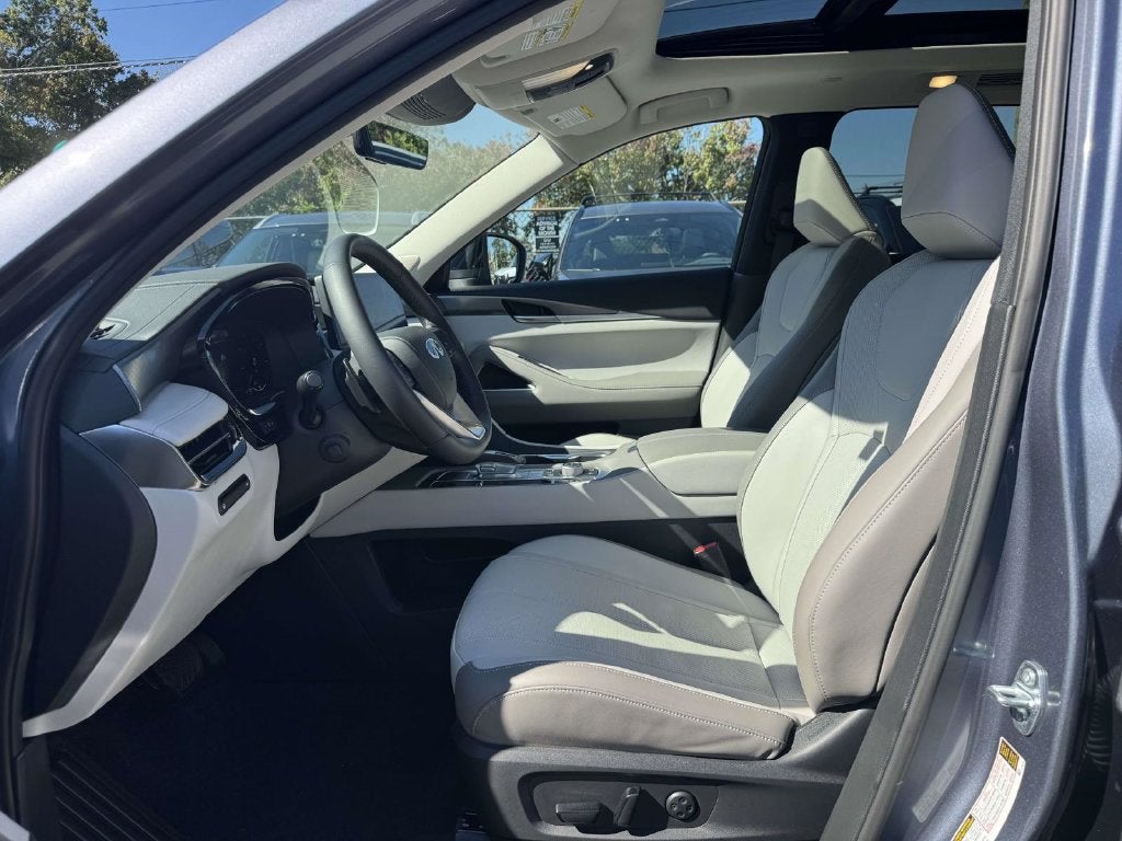 2027 INFINITI QX60 Luxe AWD
