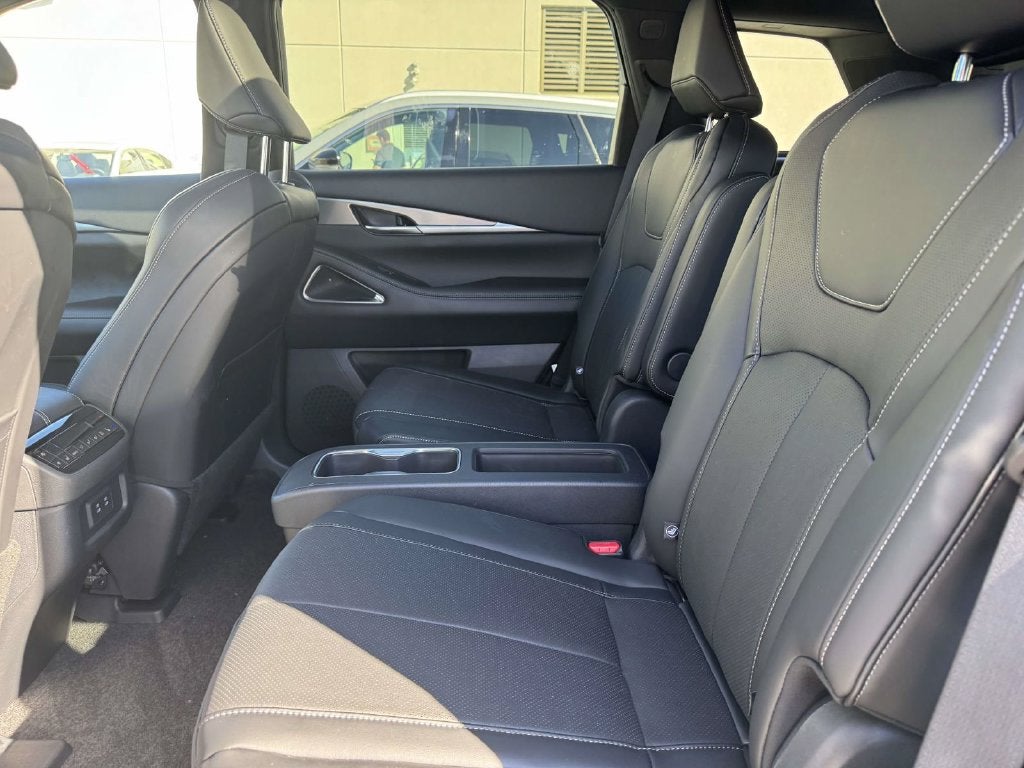 2027 INFINITI QX60 Sport AWD