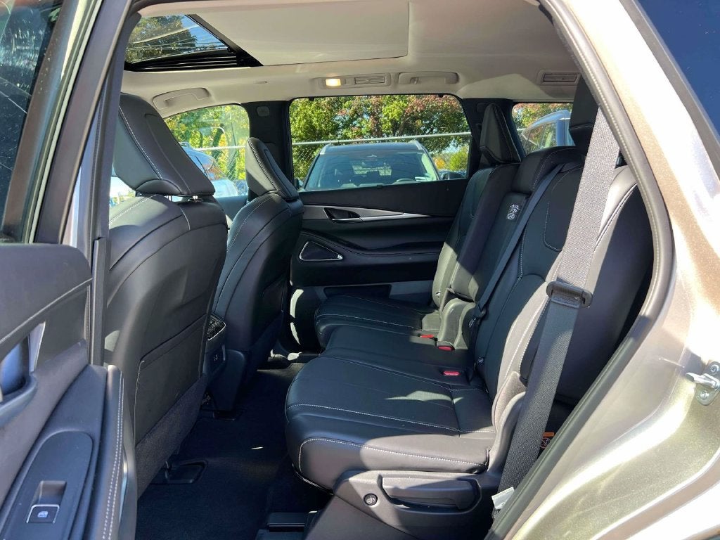 2025 INFINITI QX60 Luxe AWD