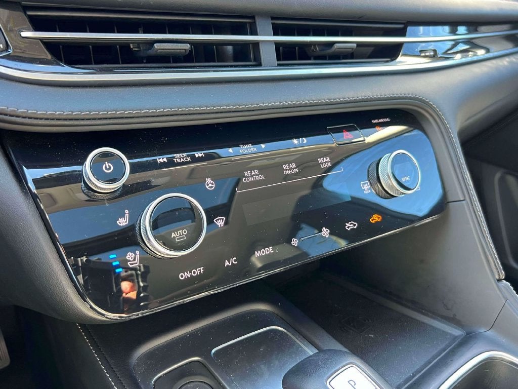 2025 INFINITI QX60 Luxe AWD