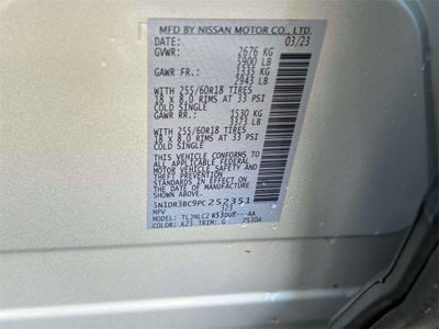 2023 Nissan Pathfinder SV