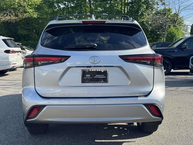 2025 Toyota Highlander Platinum