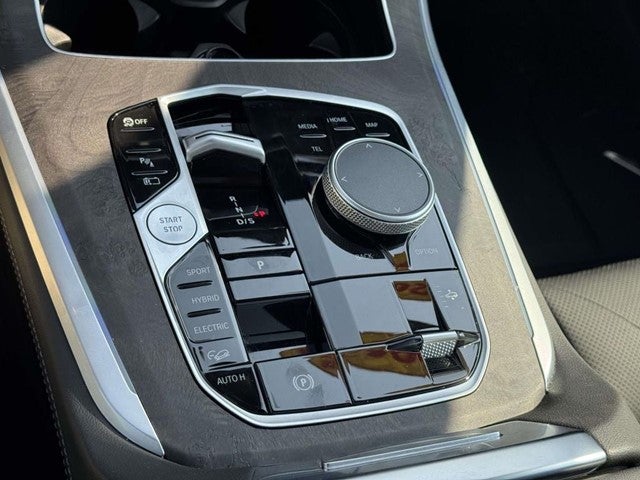 2025 BMW X5 xDrive50e