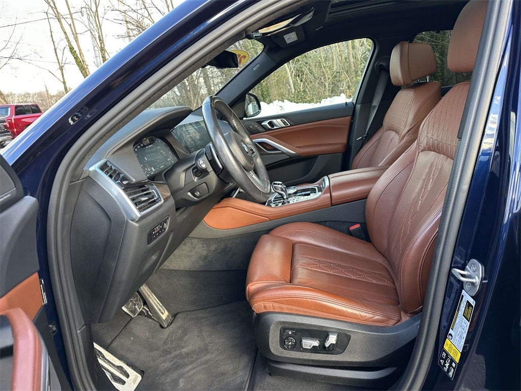 2023 BMW X6 M50i