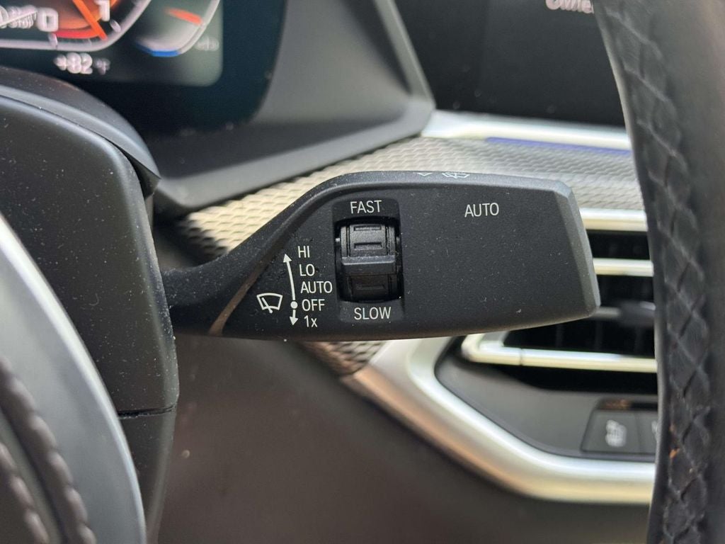 2022 BMW X6 M50i