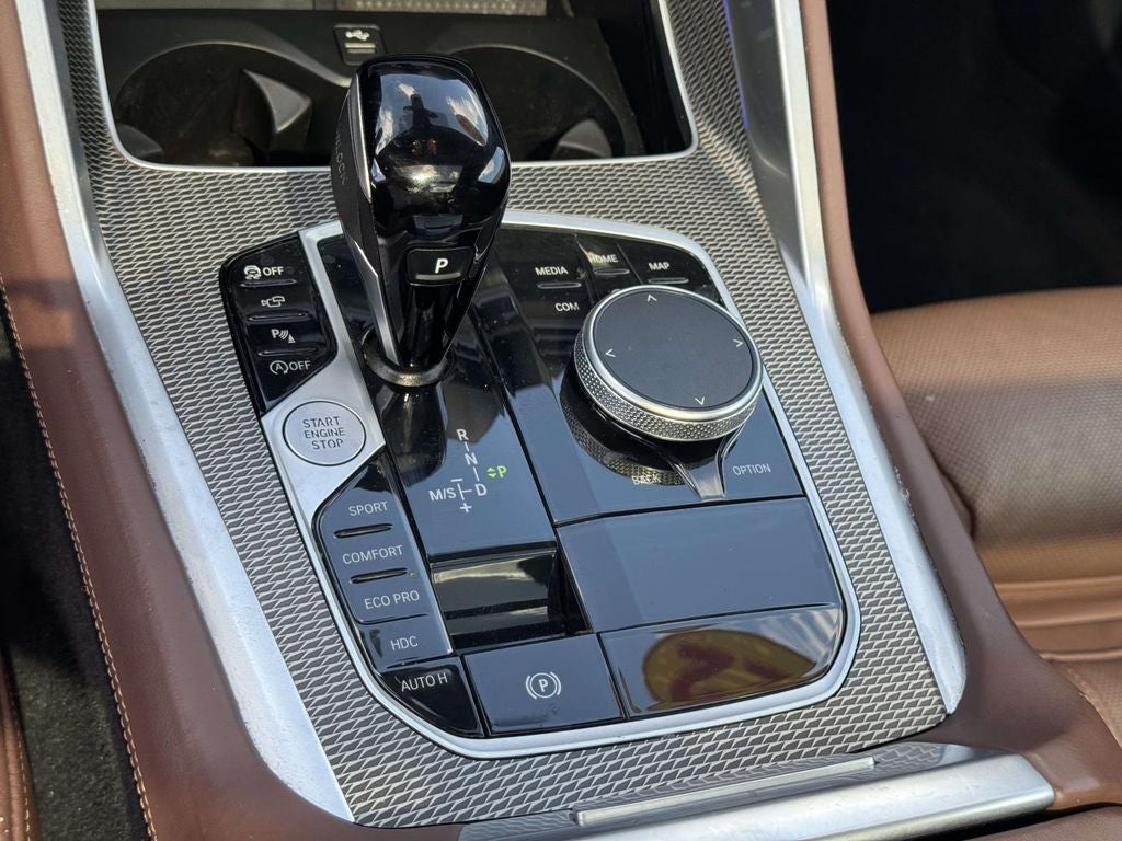 2022 BMW X6 M50i