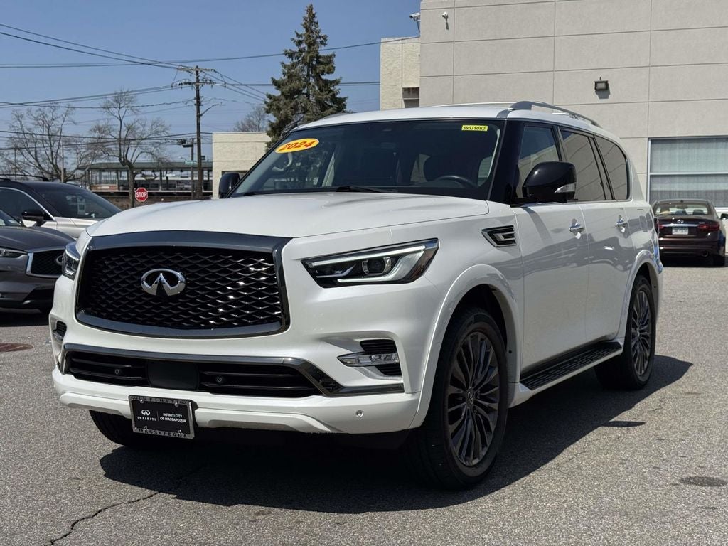 2024 INFINITI QX80 Premium Select