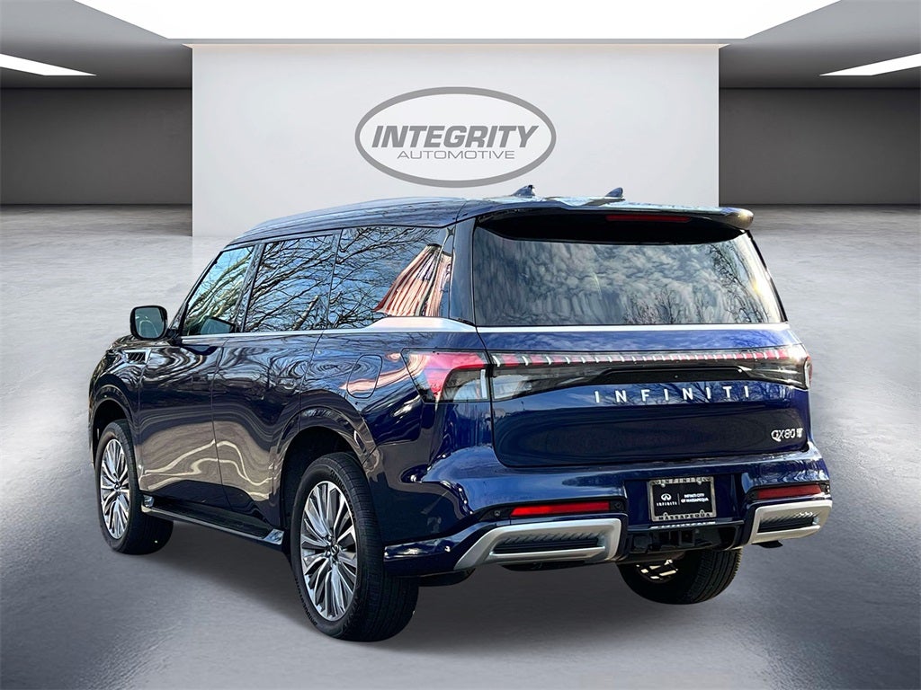 2025 INFINITI QX80 Sensory 4WD