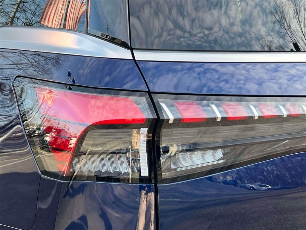 2025 INFINITI QX80 Sensory 4WD