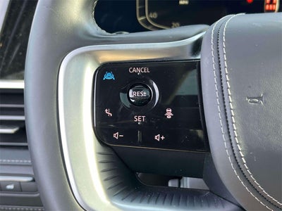 2025 INFINITI QX80 Sensory 4WD