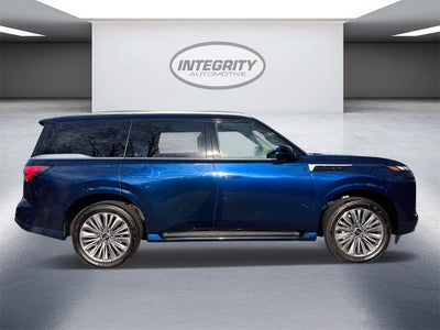 2025 INFINITI QX80 Sensory 4WD