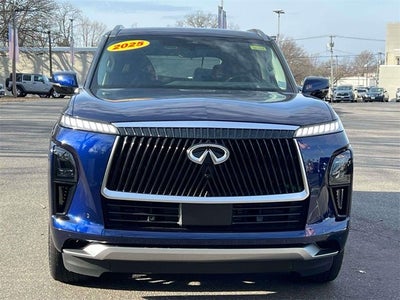 2025 INFINITI QX80 Sensory 4WD