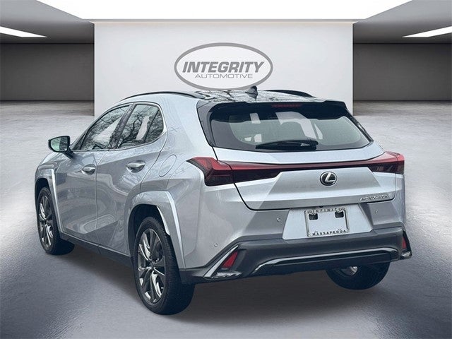 2023 Lexus UX 250h F SPORT Design
