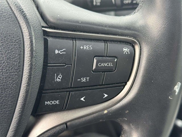 2023 Lexus UX 250h F SPORT Design