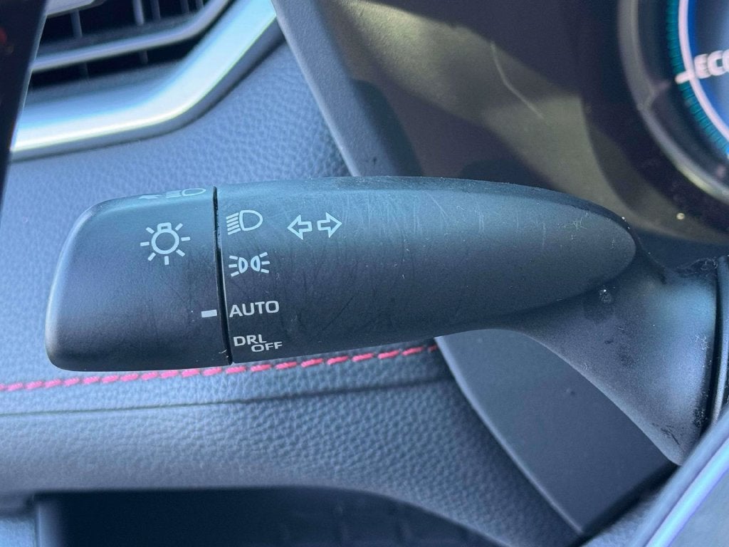 2025 Toyota RAV4 Plug-In Hybrid SE