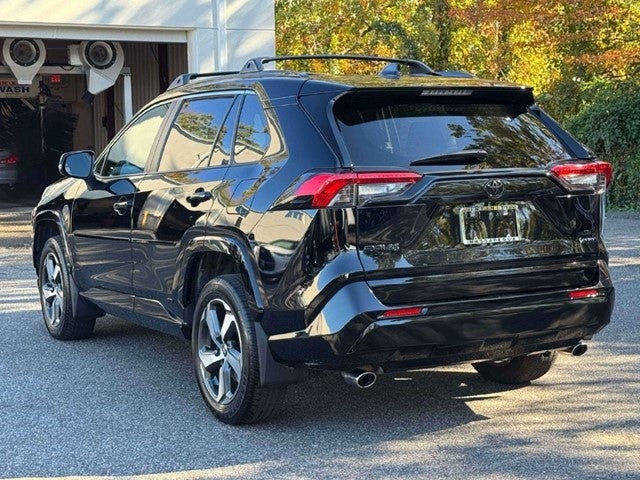 2025 Toyota RAV4 Plug-In Hybrid SE