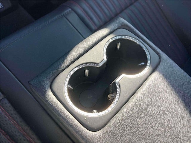 2025 Genesis G70 2.5T Sport Prestige