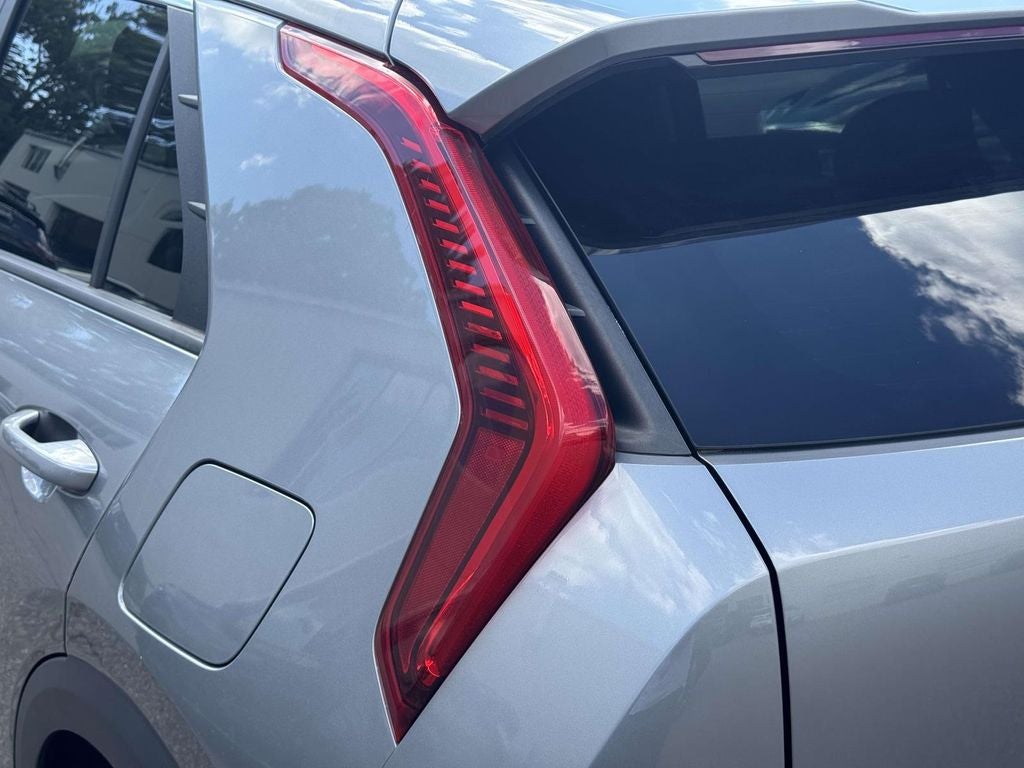 2024 Kia Niro EX