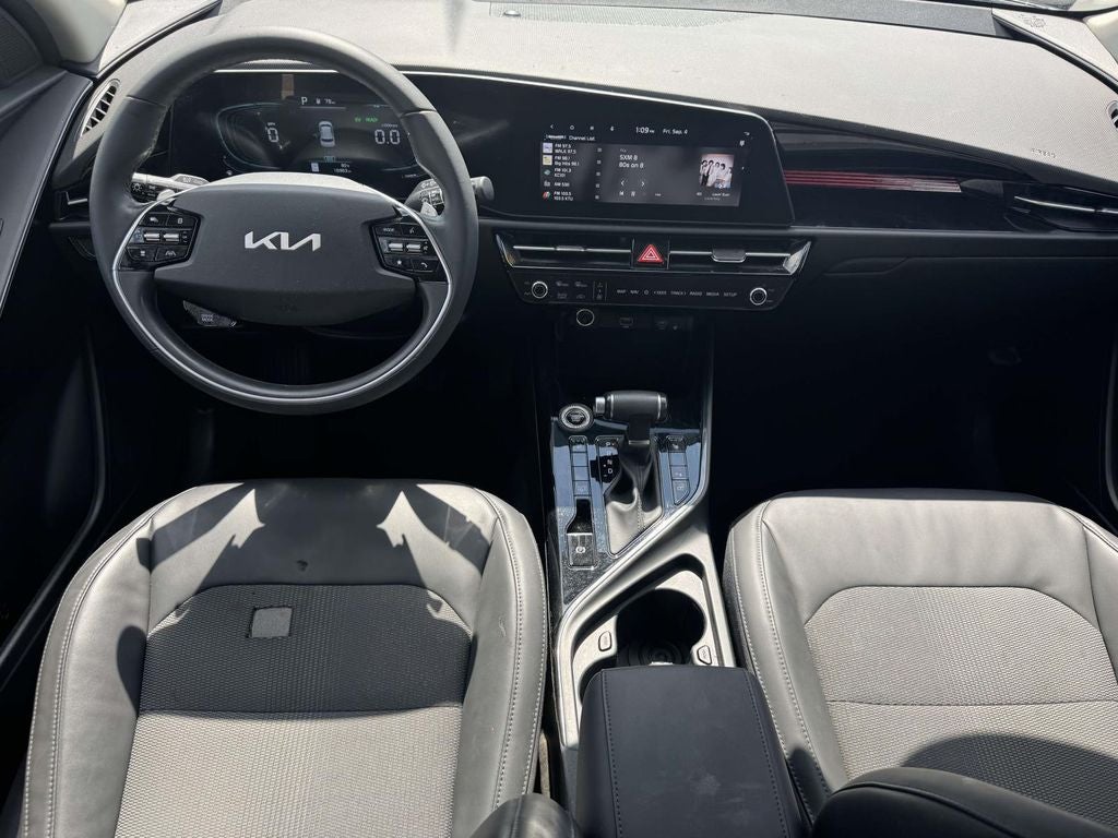 2024 Kia Niro EX