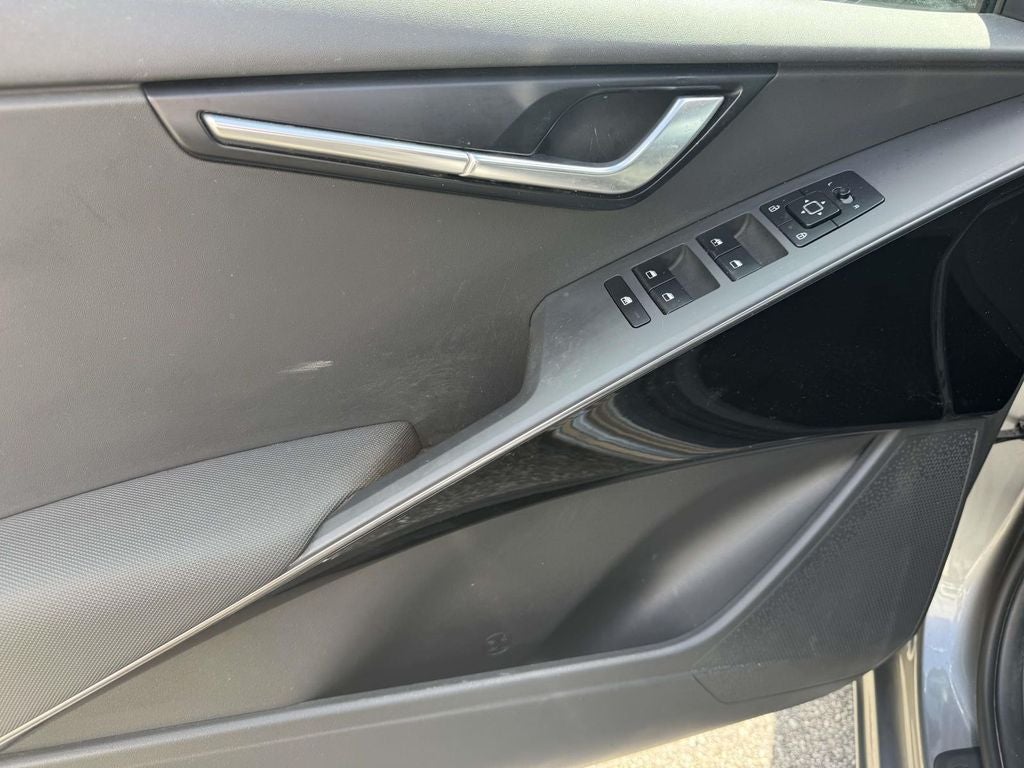 2024 Kia Niro EX
