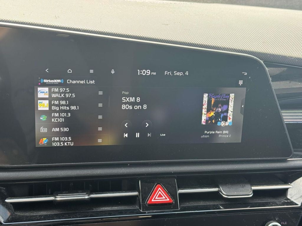 2024 Kia Niro EX