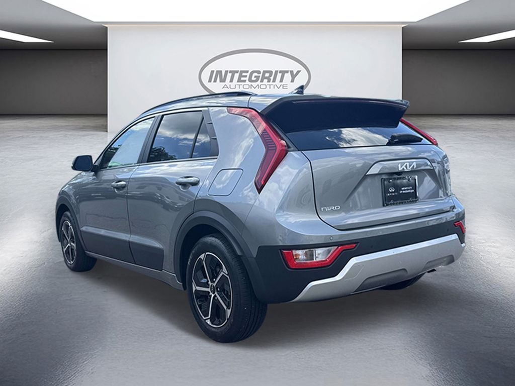 2024 Kia Niro EX