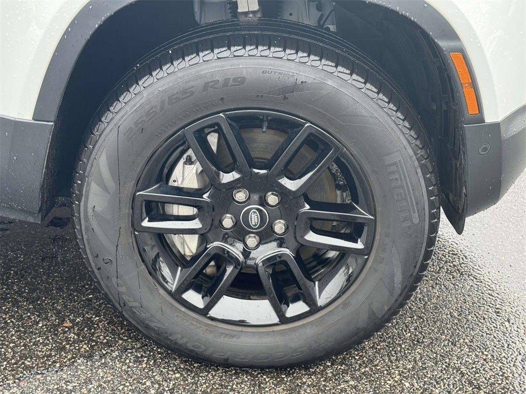 2024 Land Rover Defender 110 S