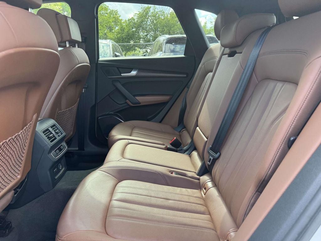 2023 Audi Q5 40 Premium quattro