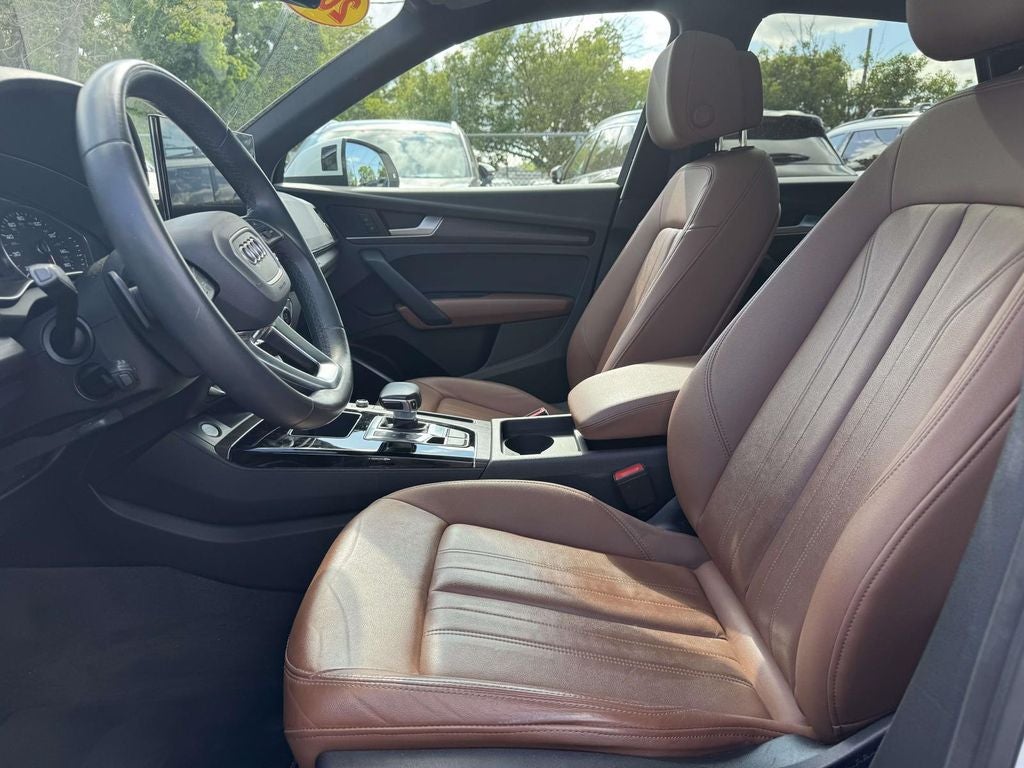 2023 Audi Q5 40 Premium quattro