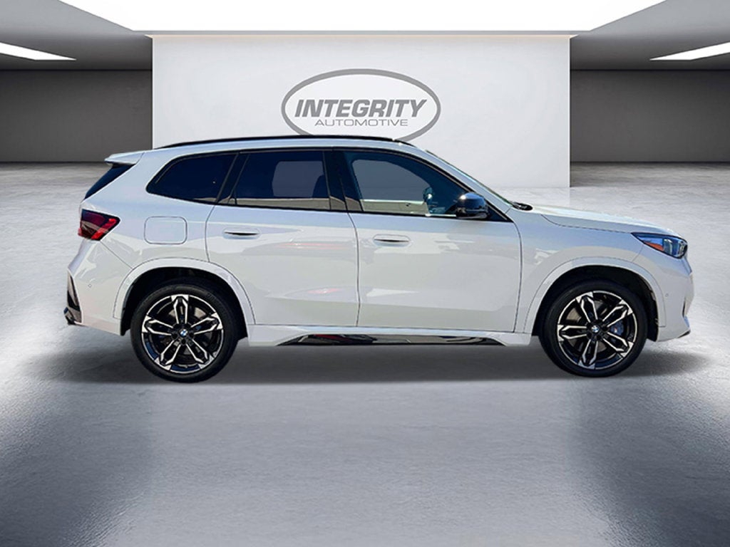 2025 BMW X1 M35i