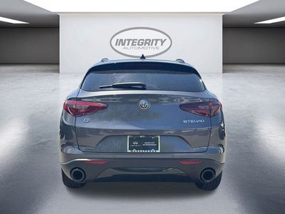 2023 Alfa Romeo Stelvio Sprint