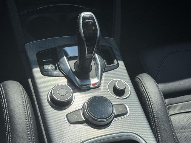 2023 Alfa Romeo Stelvio Veloce