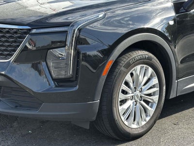 2024 Cadillac XT4 Luxury