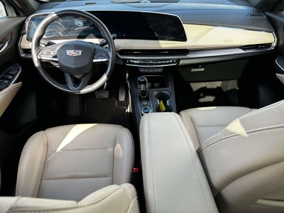 2024 Cadillac XT4 Luxury