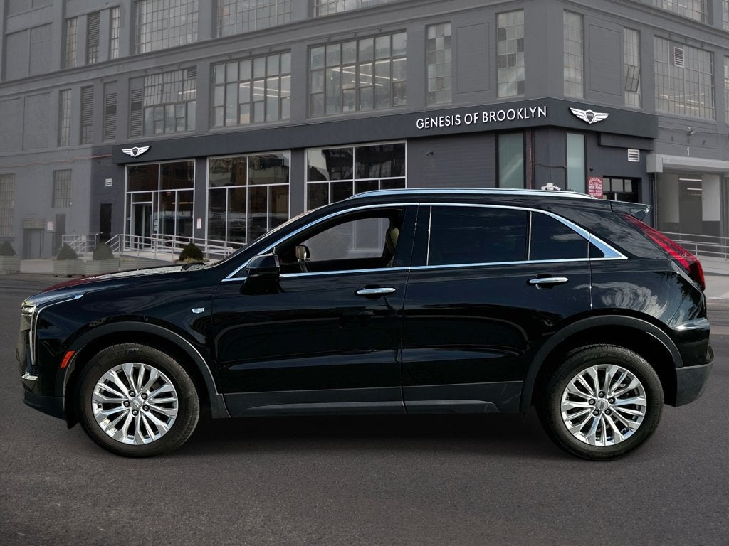 2024 Cadillac XT4 Luxury