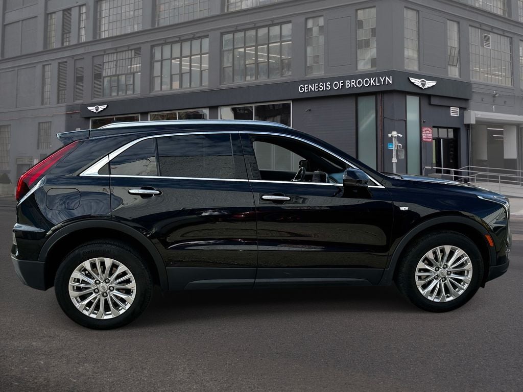 2024 Cadillac XT4 Luxury
