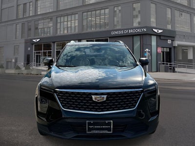 2024 Cadillac XT4 Luxury