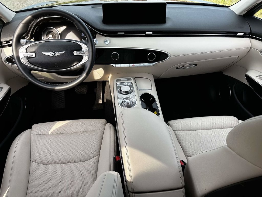 2024 Genesis GV70 2.5T