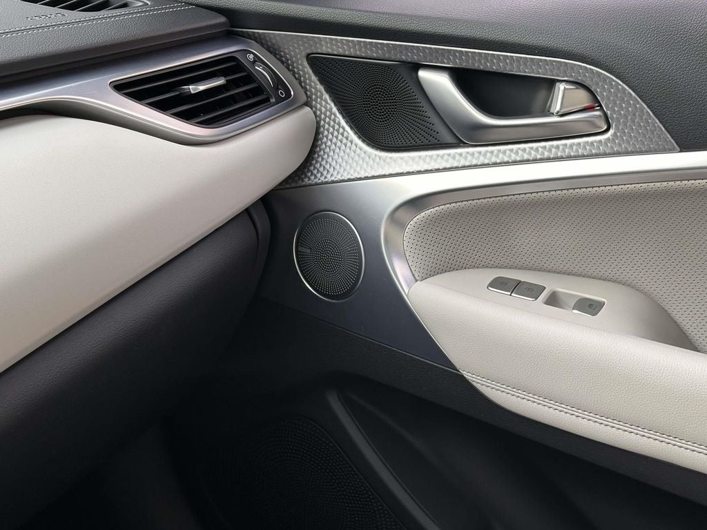 2023 Genesis G70 2.0T Sport Prestige