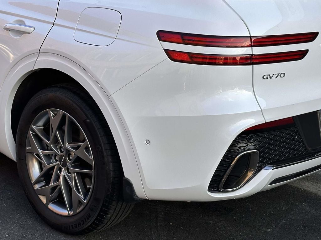 2023 Genesis GV70 2.5T Advanced