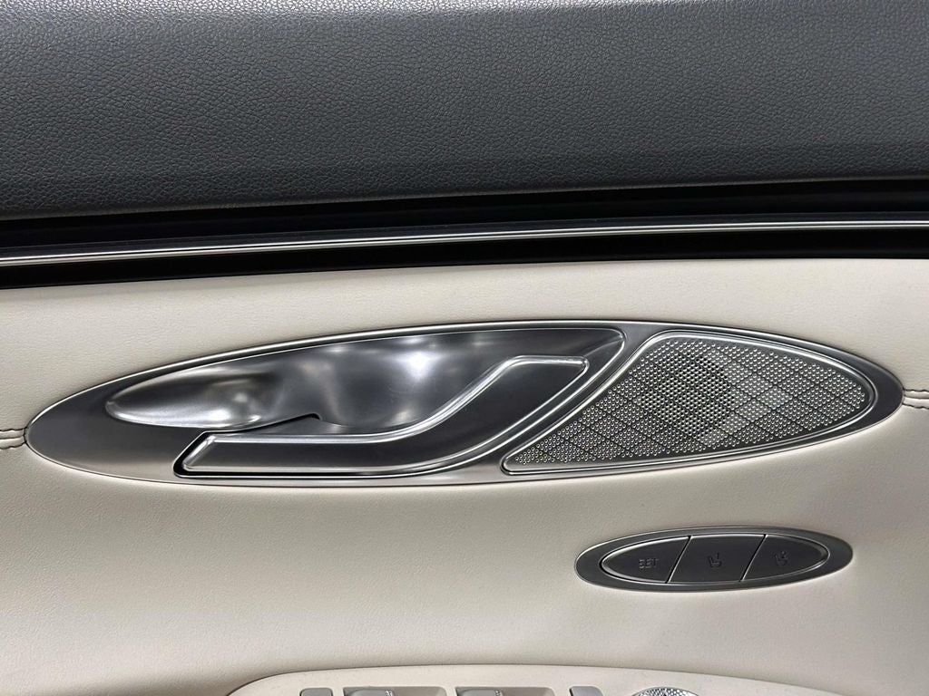 2023 Genesis GV70 2.5T Select