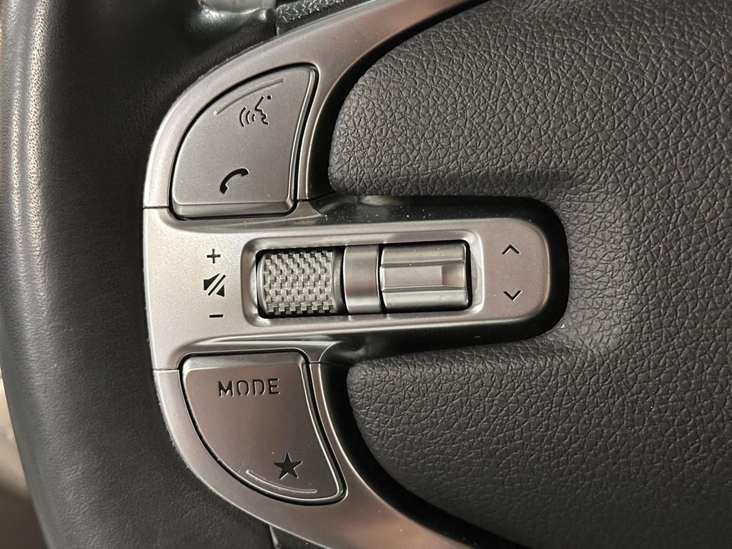 2023 Genesis GV70 2.5T Select