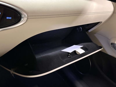 2023 Genesis GV70 2.5T Select