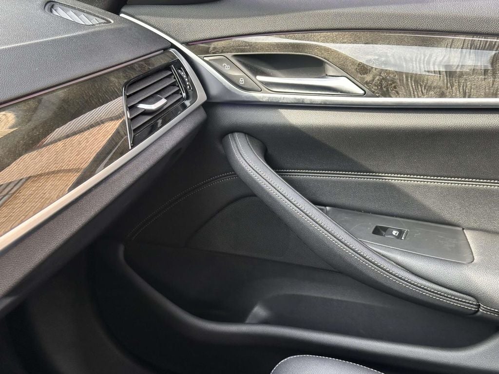 2023 BMW 5 Series 530i xDrive