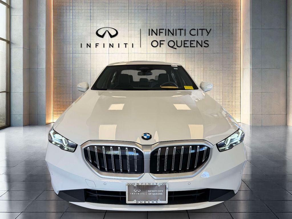 2026 BMW 5 Series 530i xDrive