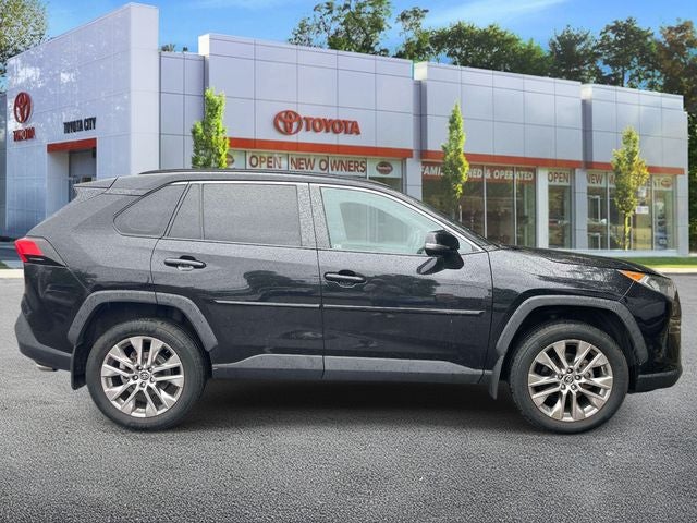 2021 Toyota RAV4 XLE Premium