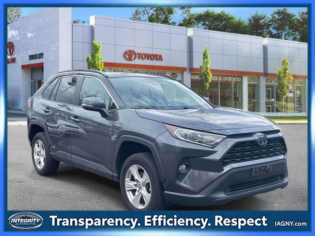 2021 Toyota RAV4 Hybrid XLE