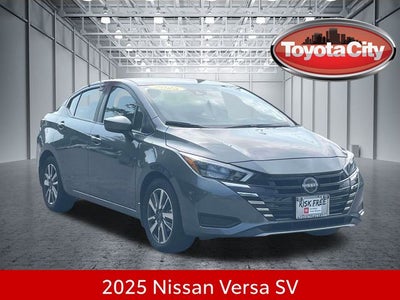 2025 Nissan Versa 1.6 SV