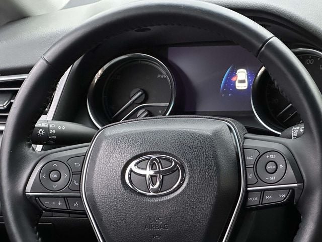 2018 Toyota Camry Hybrid LE