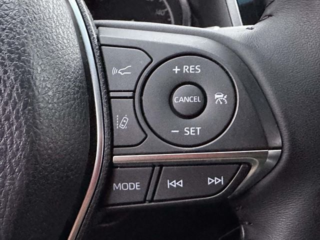 2018 Toyota Camry Hybrid LE